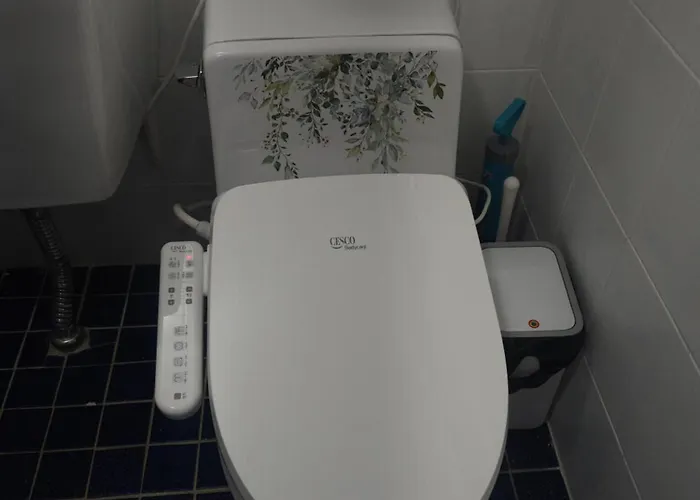 Binna 이태원역7분, 독채,테라스,4 Queen Beds, 무료짐보관 , 명동,홍대,서울역,명동 15분