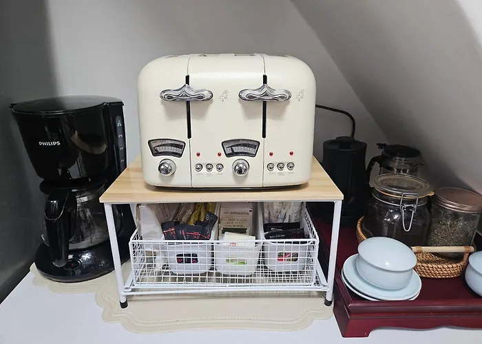 Binna 이태원역7분, 독채,테라스,4 Queen Beds, 무료짐보관 , 명동,홍대,서울역,명동 15분 Seoul