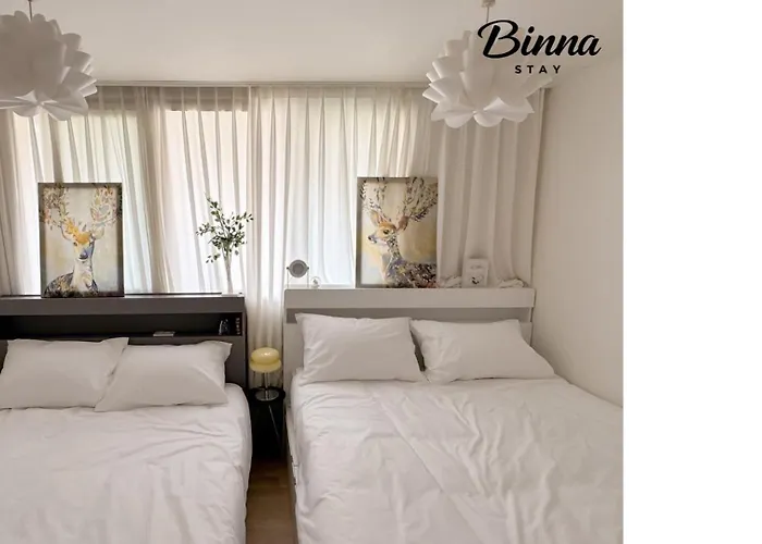 Apartment Binna 이태원역7분, 독채,테라스,4 Queen Beds, 무료짐보관 , 명동,홍대,서울역,명동 15분 *
