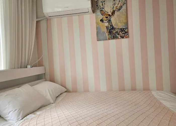 Binna 이태원역7분, 독채,테라스,4 Queen Beds, 무료짐보관 , 명동,홍대,서울역,명동 15분 Apartment